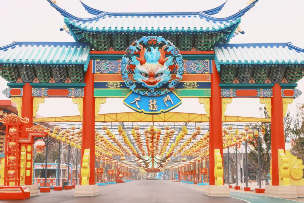 商超个护用品采购新趋势：美妆工具与清洁用品供应链的选品逻辑解析