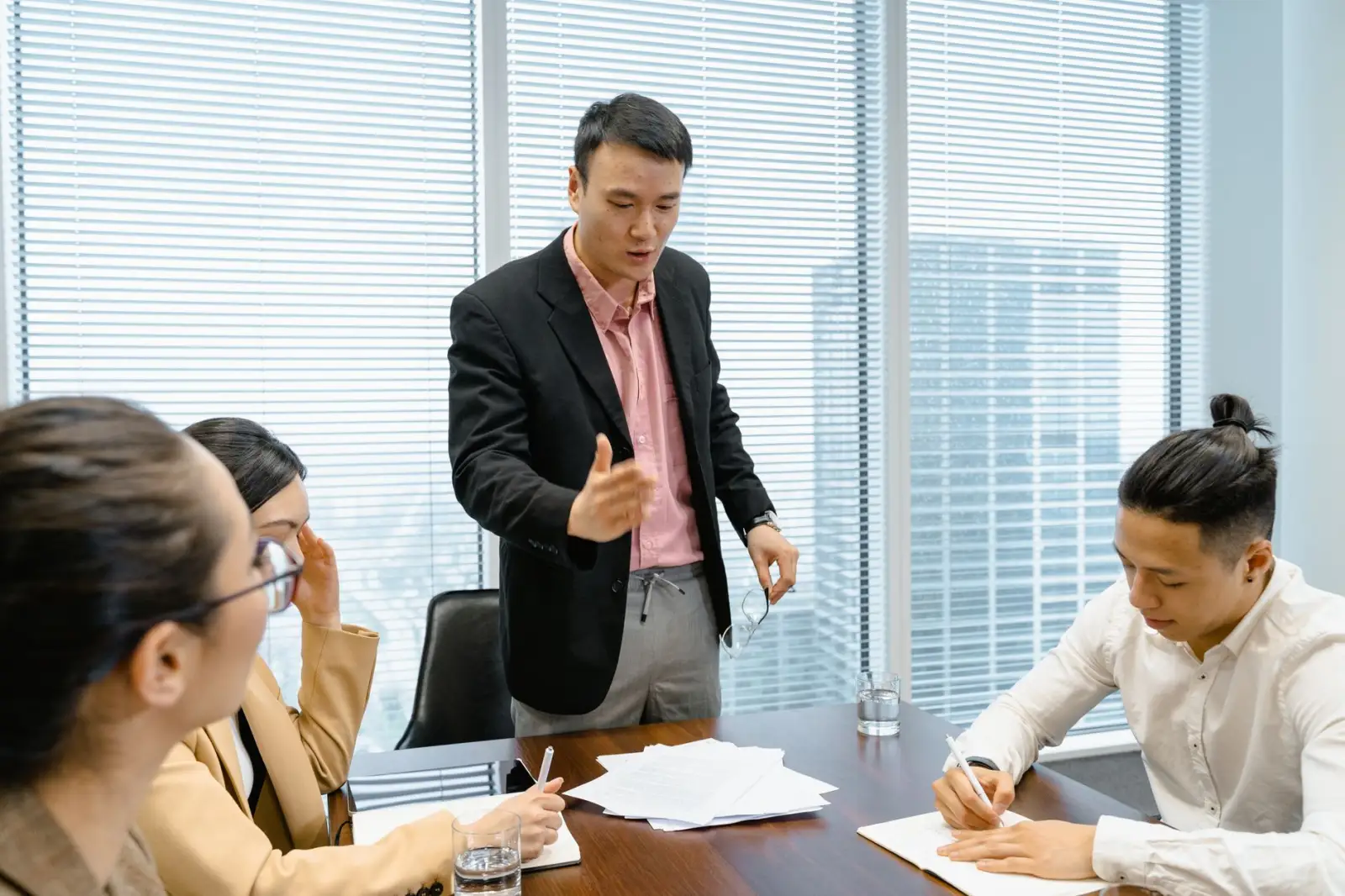 武汉艾蓝诺莱商贸有限公司家居日用百货供应体系解析